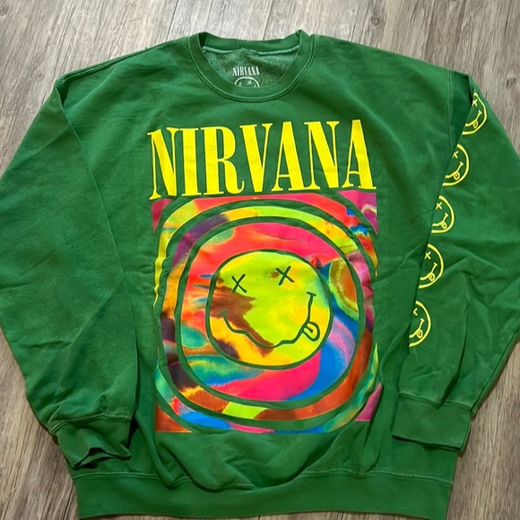 - Nirvana Smile Oversized Crewneck Sz S/M - Picture 2 of 6